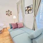 Jozsef 65 بودابست